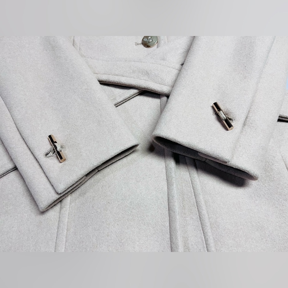 DKNY Trench Coat Cream Color - Picture 5 of 7